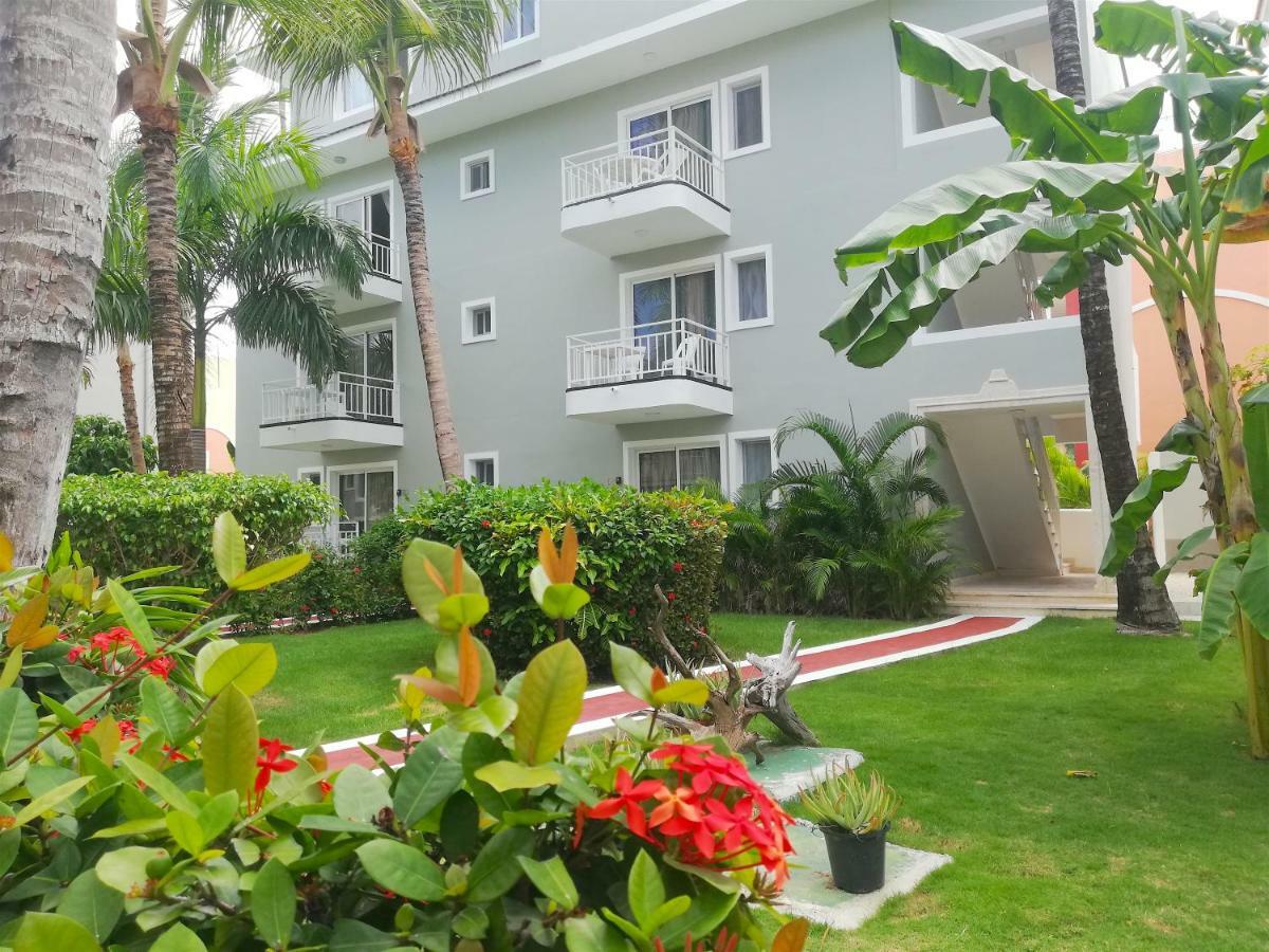 Coral Suites Beach Club & Spa Playa Los Corales Punta Cana Exterior foto